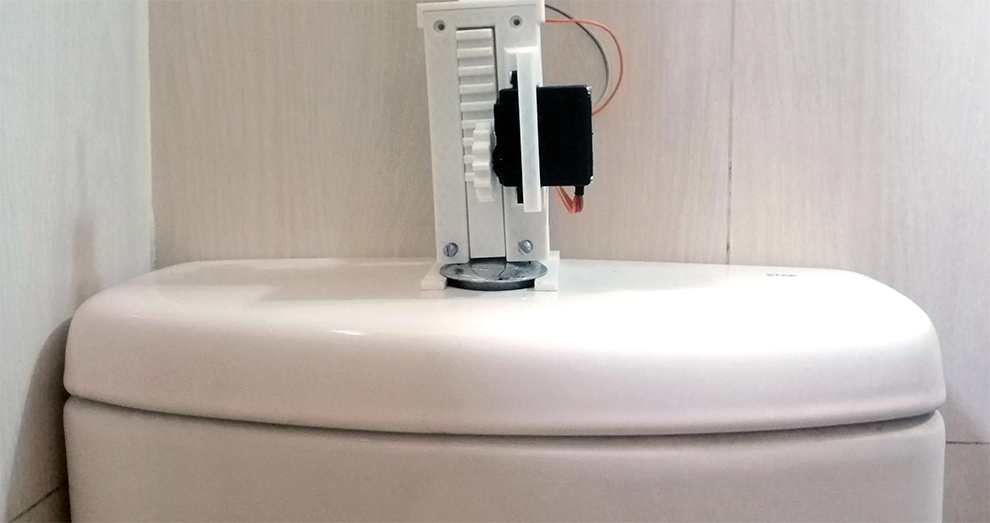 Make An Automatic Toilet Flush When It Doesn't Work